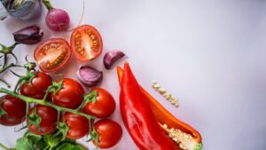 Dieta bez soli: zasady, korzyści zdrowotne i jadłospis